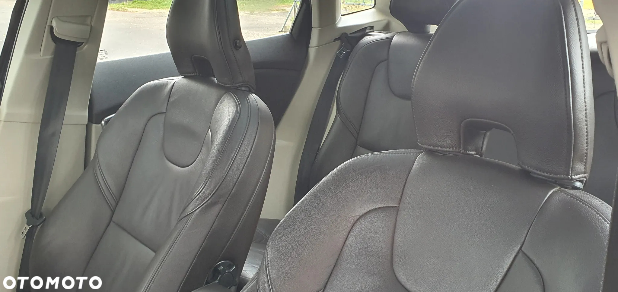 Volvo V40 D2 Summum - 10