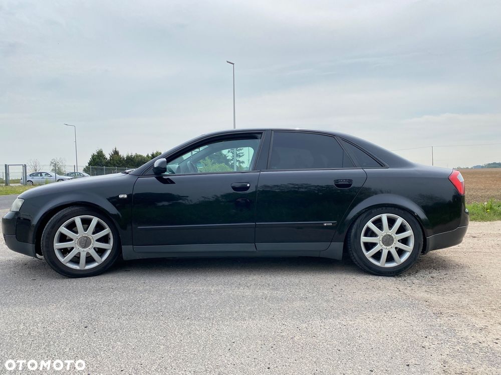 Audi A4 Limousine - 2