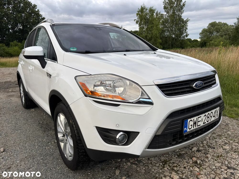 Ford Kuga 2.0 TDCi 2x4 Titanium - 1