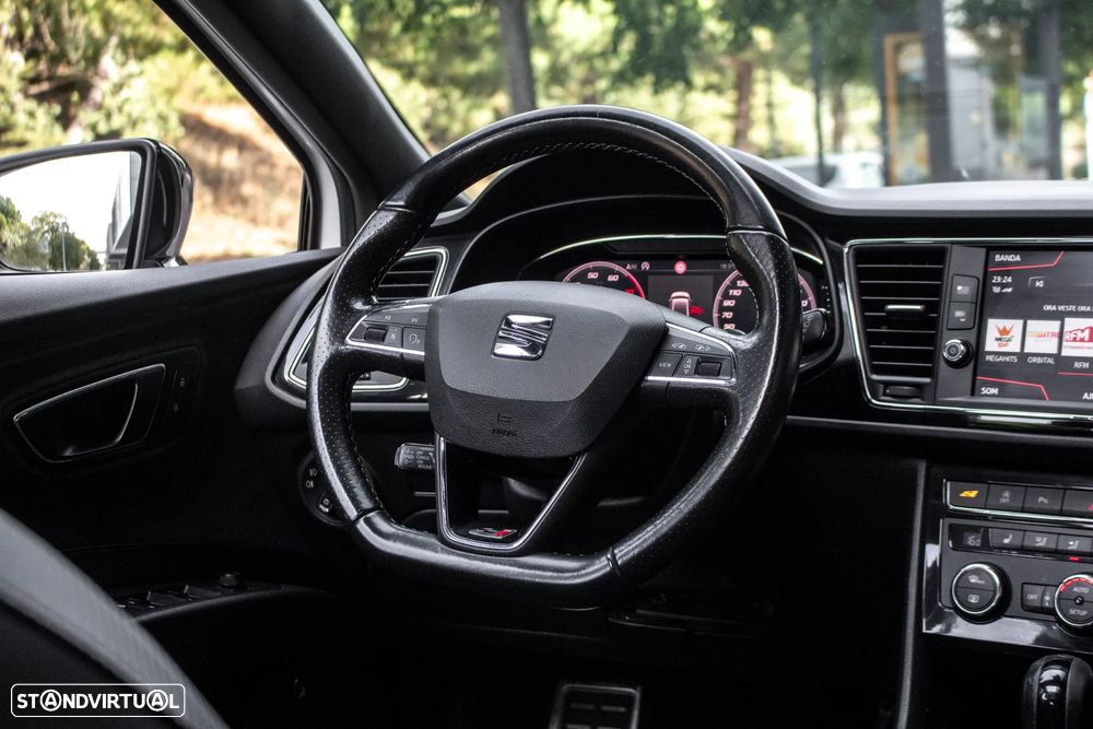 SEAT Leon ST 2.0 TSI Cupra DSG S/S - 32
