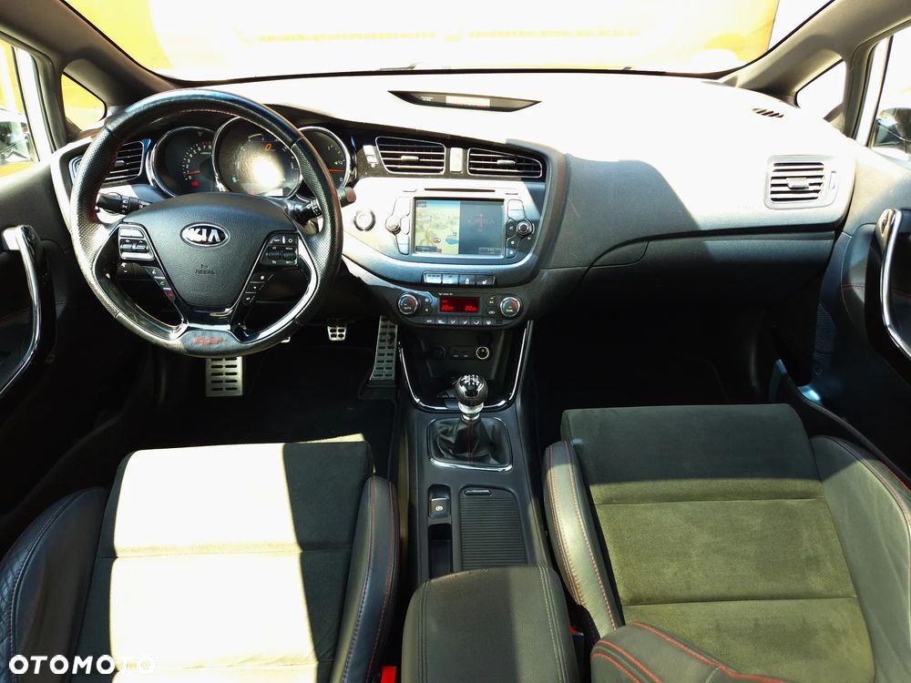 Kia ProCeed 1.6 T-GDI GT-Track - 6
