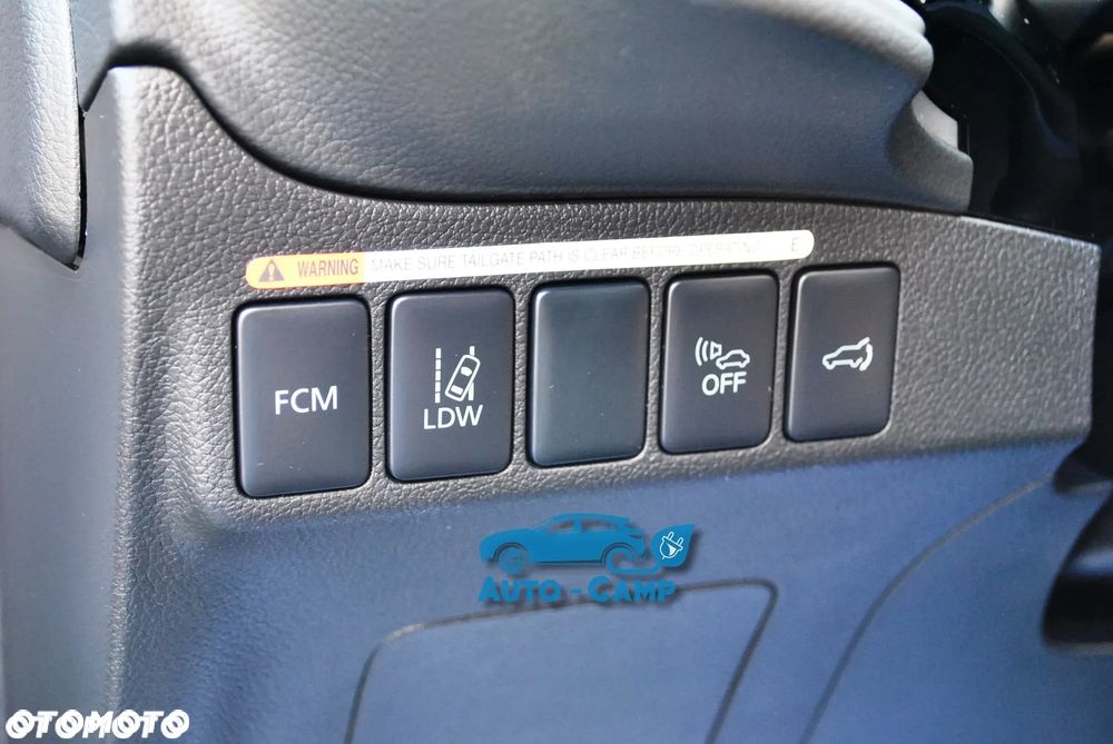 Mitsubishi Outlander Instyle NAVI + - 3