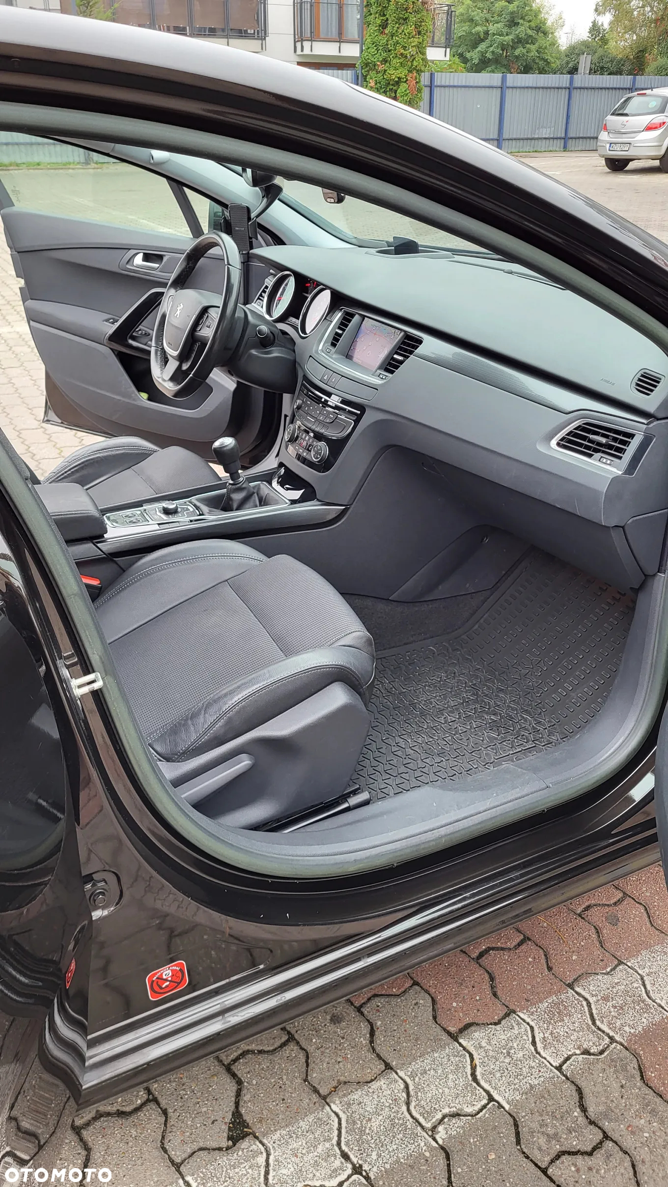 Peugeot 508 1.6 T Allure - 11