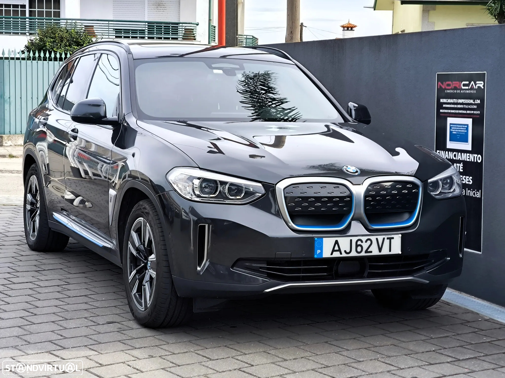BMW iX3 Inspiring - 4