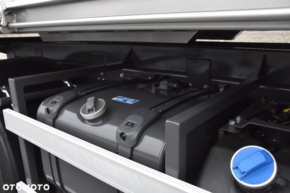 Scania P250 WERSJA OFFROAD / WYWROTKA 3-STRONNA / BLOKADA MOSTU / TYŁ RESOER / P.NOWA / 18 TYŚ KM PRZEBIEGU! / SALON PL / - 19