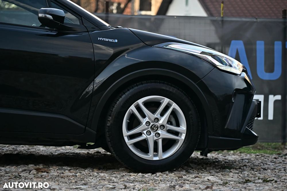 Toyota C-HR Hybrid Flow - 10