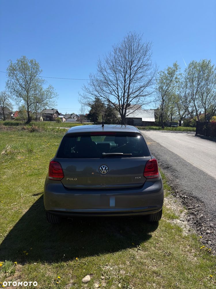 Volkswagen Polo 1.6 TDI MATCH - 5