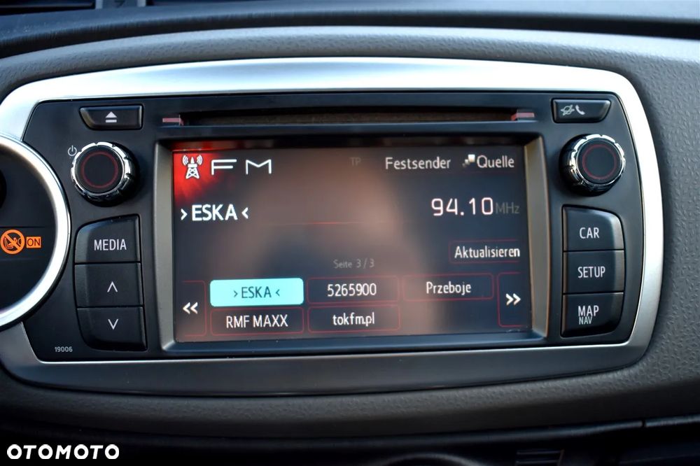 Toyota Yaris 1.33 Business Edition - 31