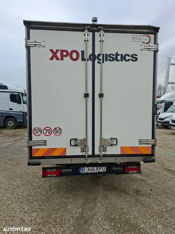 Iveco DAILY 35S14H+Carosare BOX IZOLAT TIP SNACK - 4