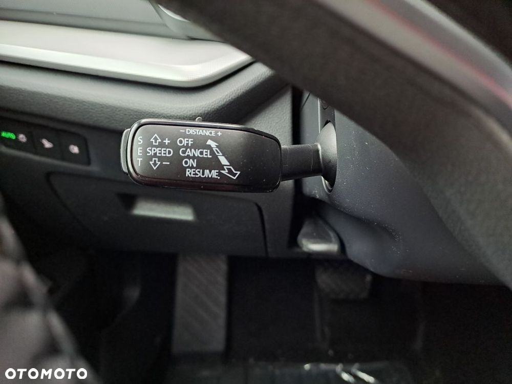 Skoda Octavia 1.5 TSI mHEV Drive Selection DSG - 10
