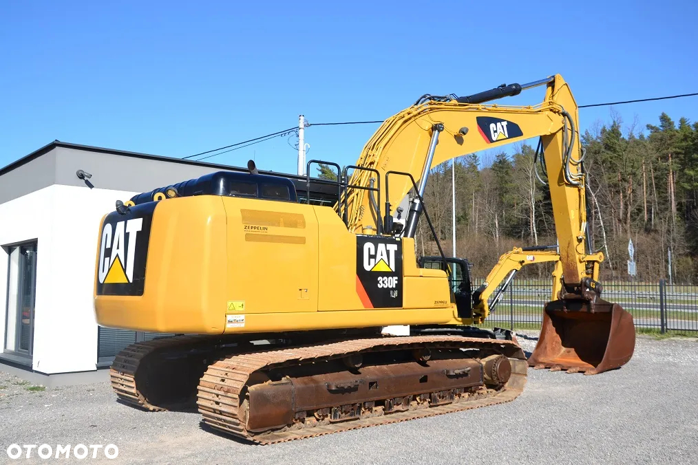 Caterpillar CAT 330 F - 10