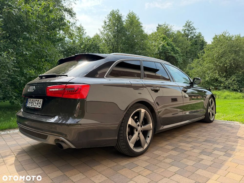Audi A6 Avant - 11