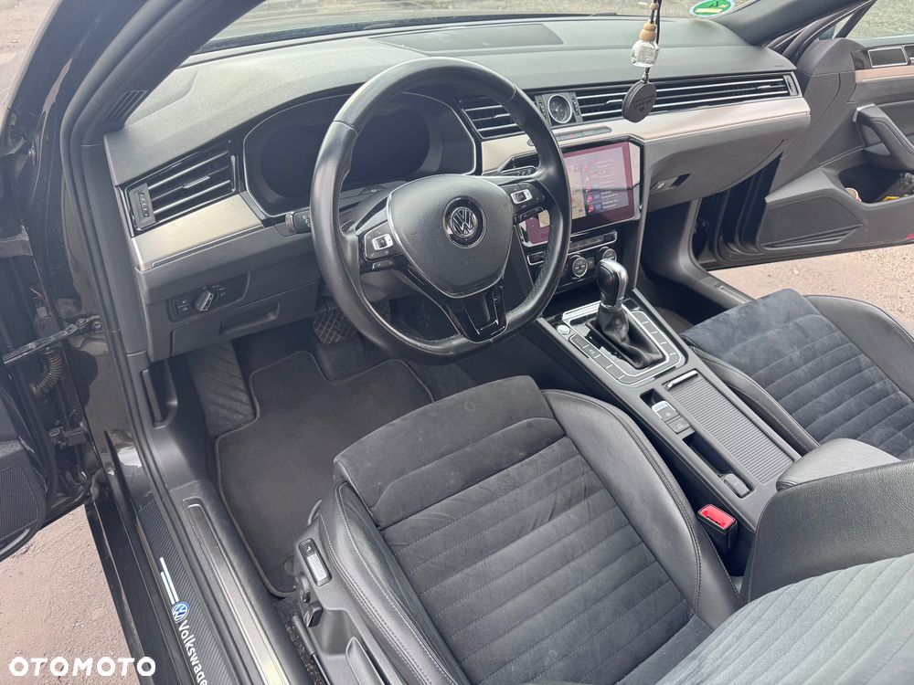 Volkswagen Passat 2.0 TDI SCR DSG Highline - 15