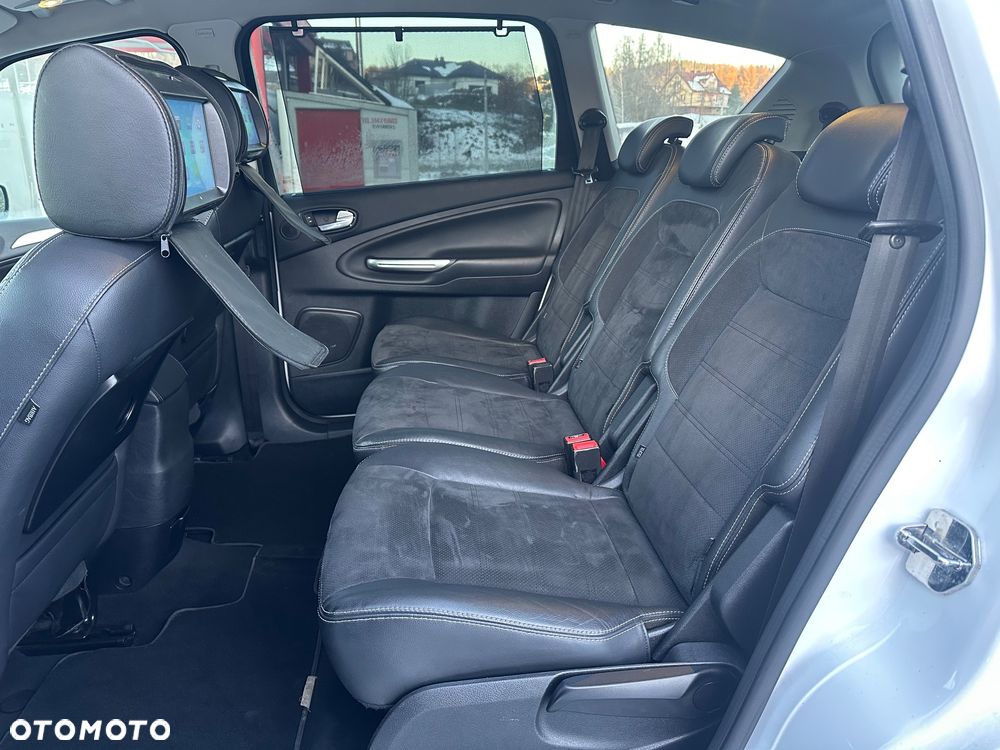 Ford S-Max 2.0 TDCi DPF Titanium X - 18