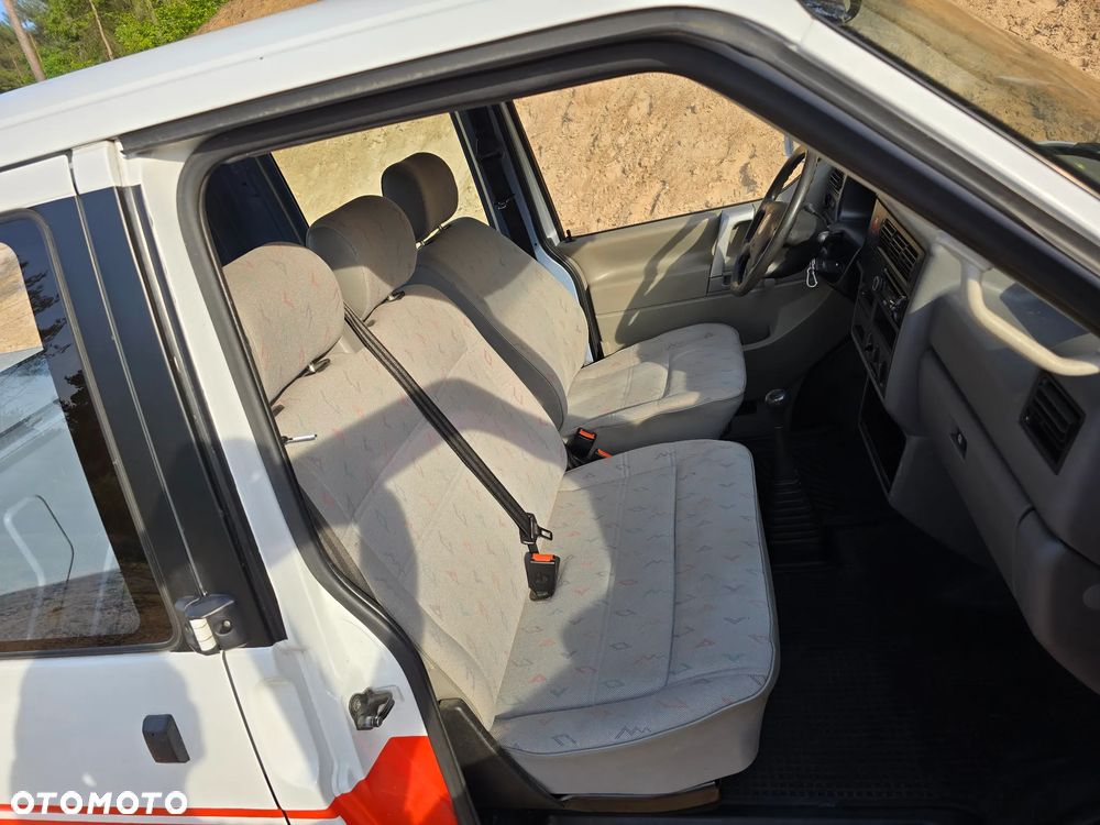 Volkswagen Transporter T4 - 12