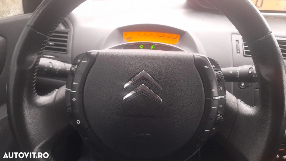 Citroën C4 - 13