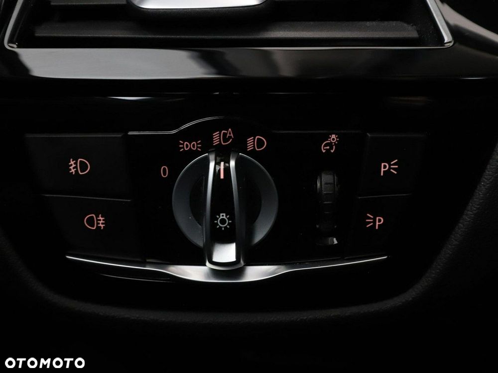 BMW Seria 5 - 34