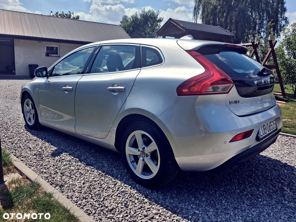 Volvo V40 D2 Summum - 5