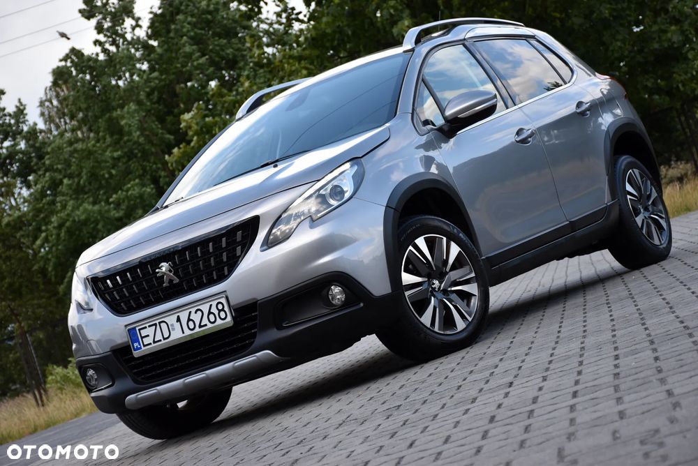 Peugeot 2008 BlueHDi 100 Allure - 9