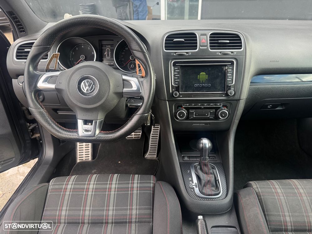 VW Golf 2.0 TSi GTI DSG - 17