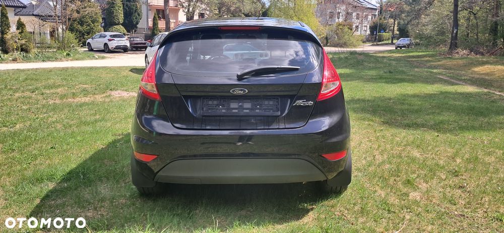 Ford Fiesta 1.25 Silver X plus EU5 - 10
