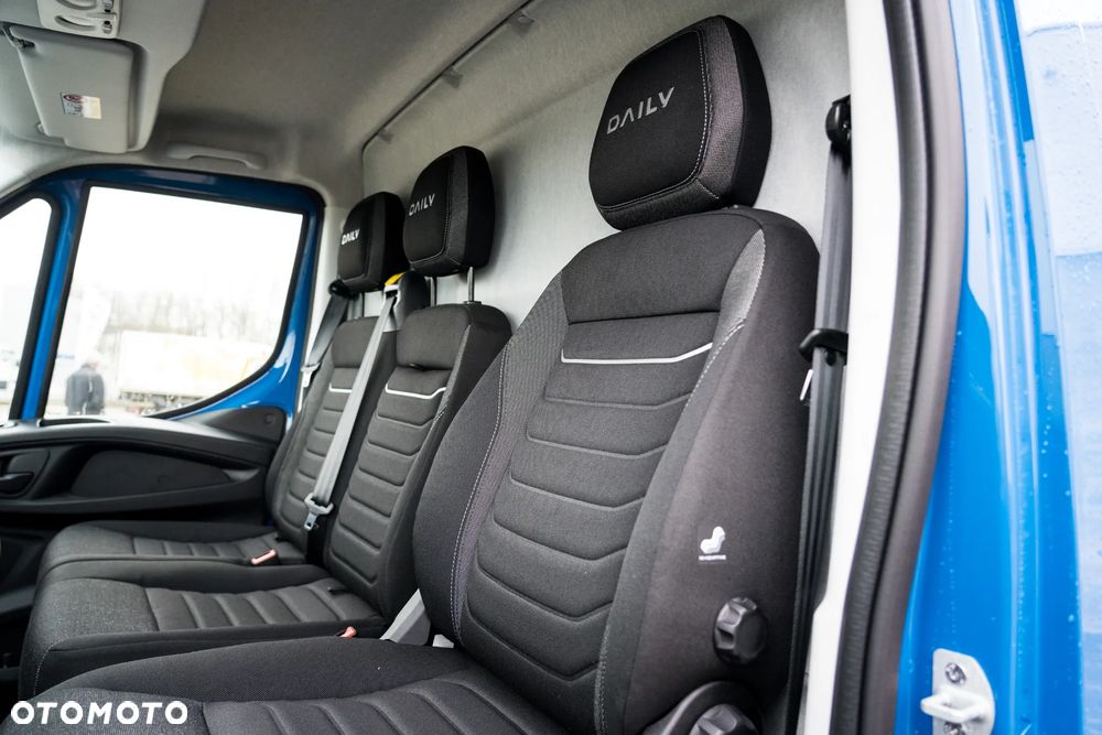 Iveco 35S18H V 3.0 Diesel 180 KM MT6 Furgon L4H2 - 23