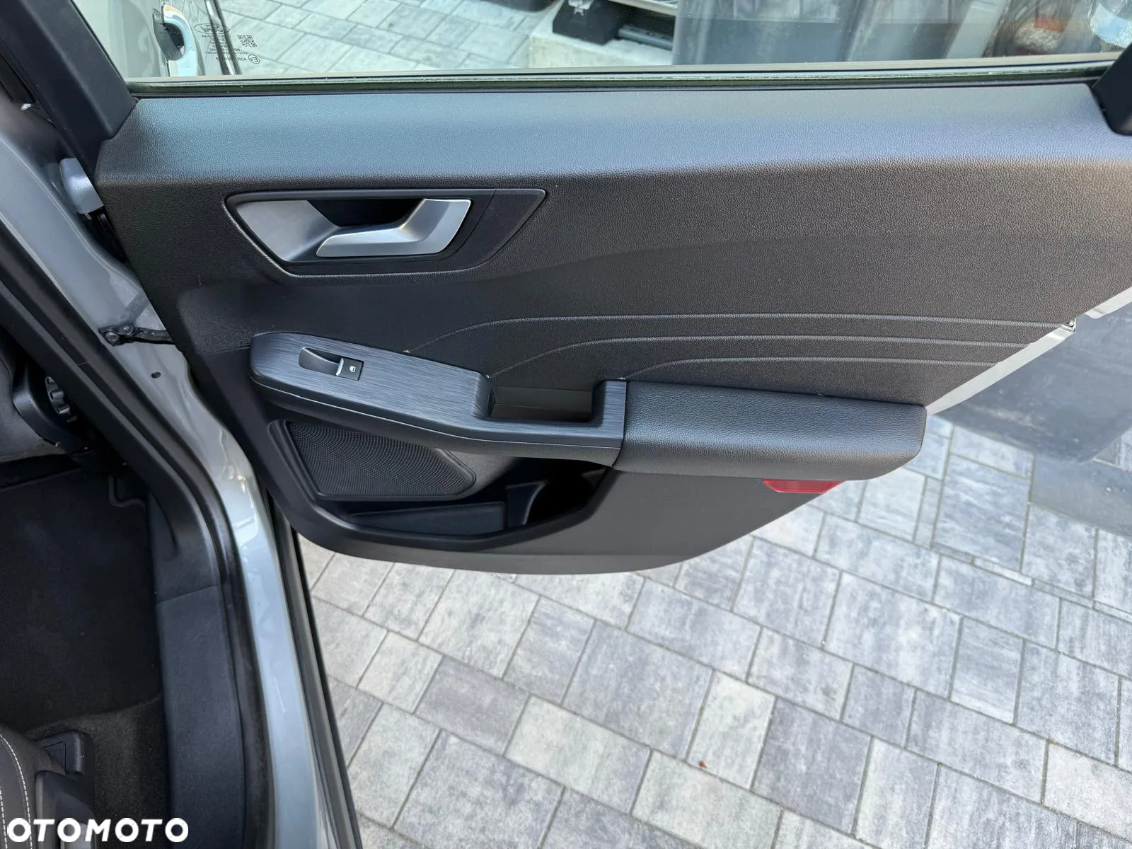 Ford Kuga 1.5 EcoBoost FWD Titanium - 36