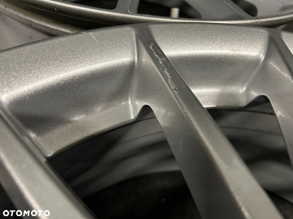 Alufelgi Jaguar XE 17 cali 5x108 4szt. Ładne z czujnikami! - 11