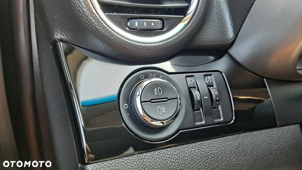 Chevrolet Orlando 1.8 LT+ - 31