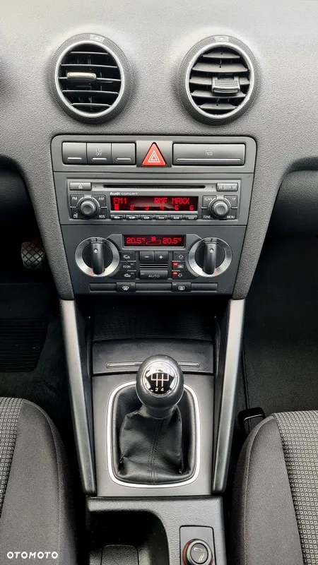 Audi A3 1.6 Attraction - 18