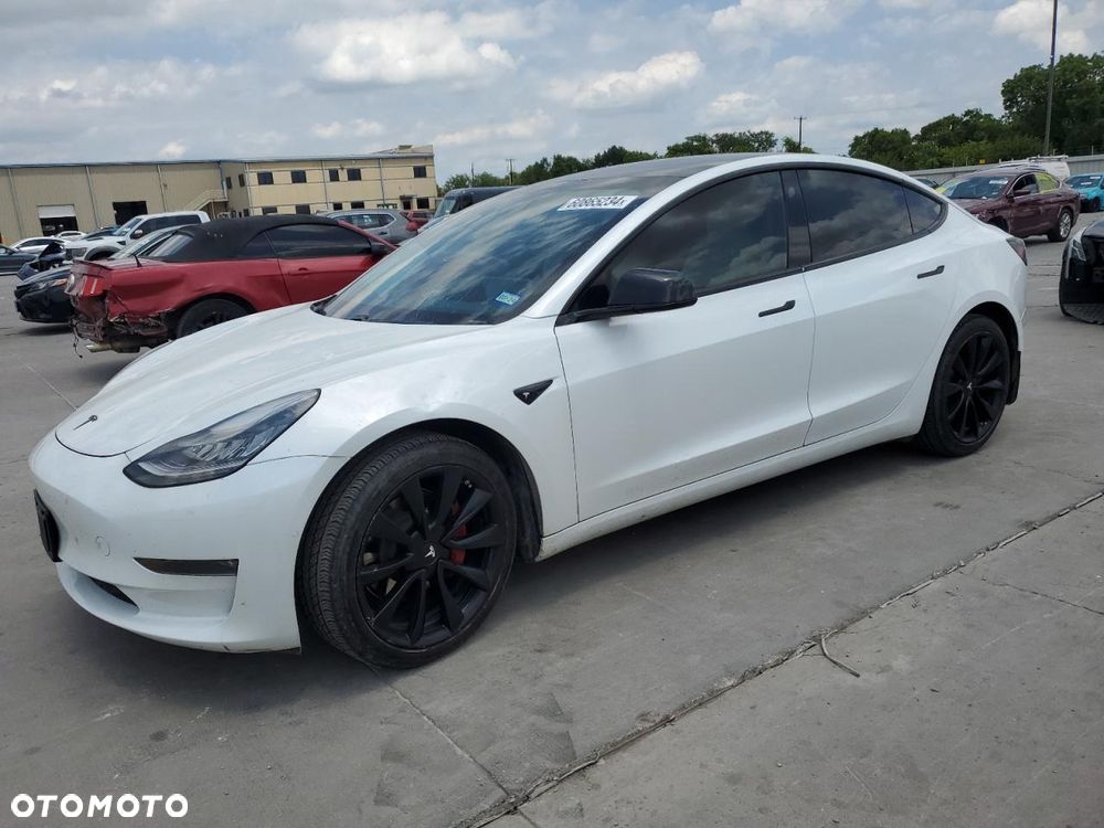 Tesla Model 3 - 2