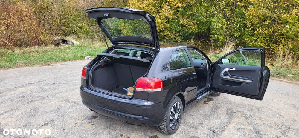 Audi A3 3-drzwiowe 2.0 TDI Ambiente - 3