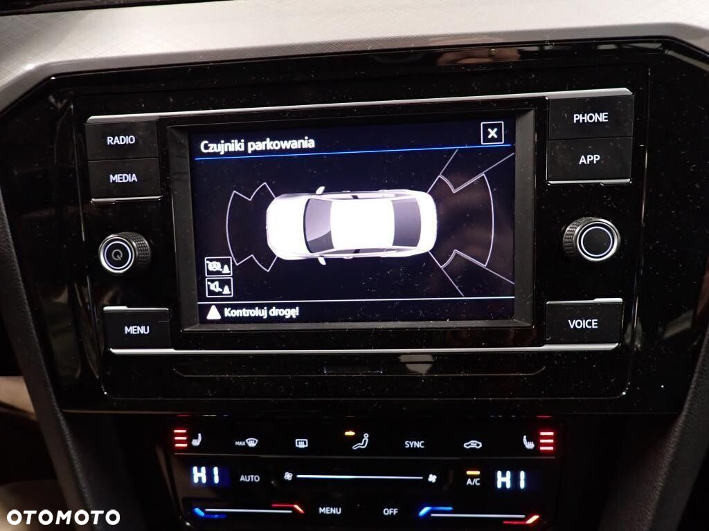 Volkswagen Passat 2.0 TDI EVO Business - 8