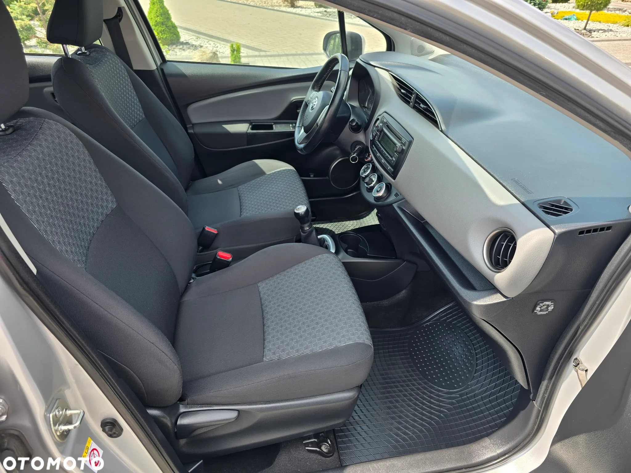 Toyota Yaris 1.0 Active EU6 - 20