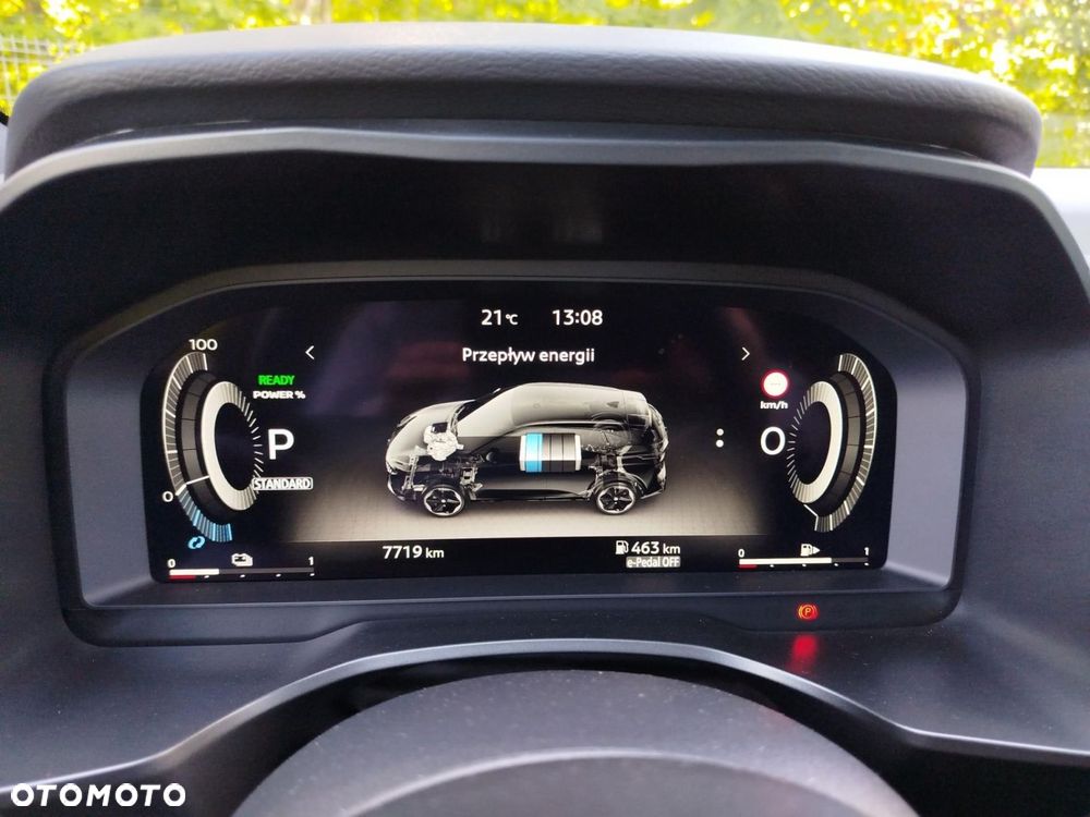 Nissan Qashqai - 25