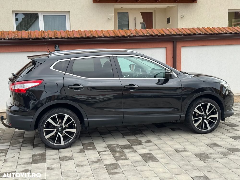 Nissan Qashqai 1.6 DCI Xtronic TEKNA - 6