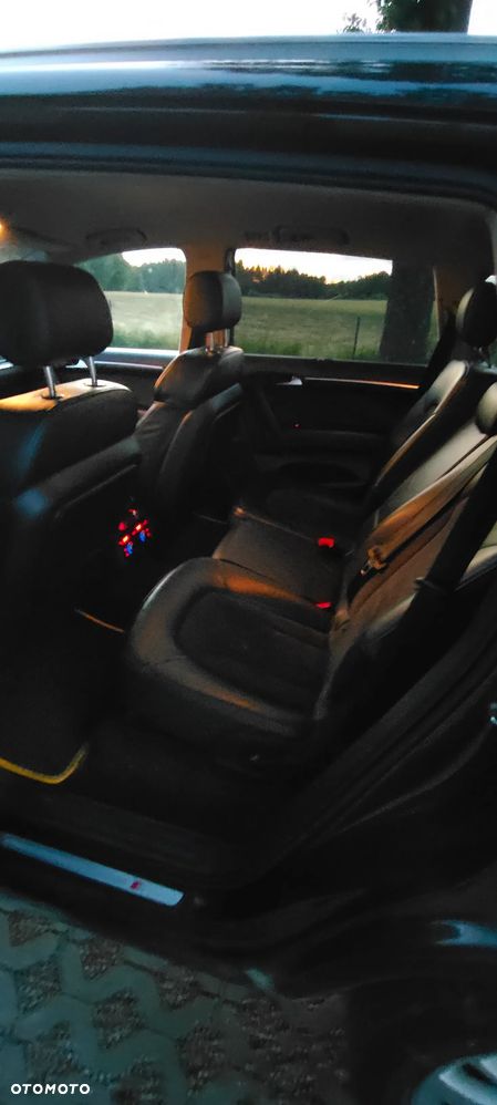 Audi Q7 3.0 TDI DPF clean diesel Quattro Tiptronic - 11