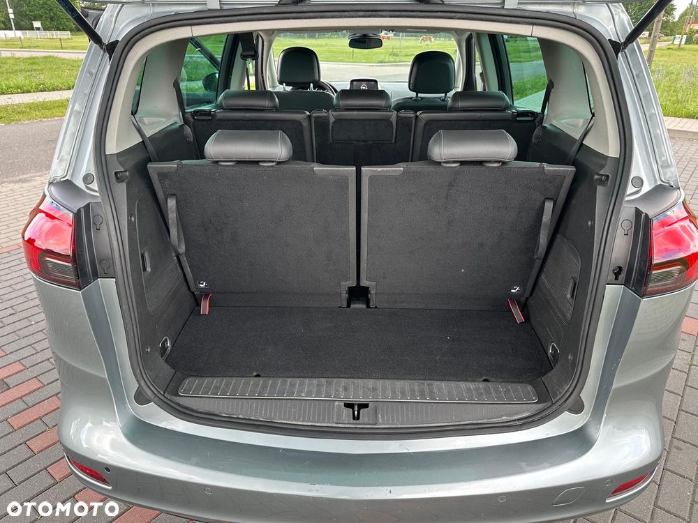 Opel Zafira Tourer 2.0 CDTI Innovation - 17
