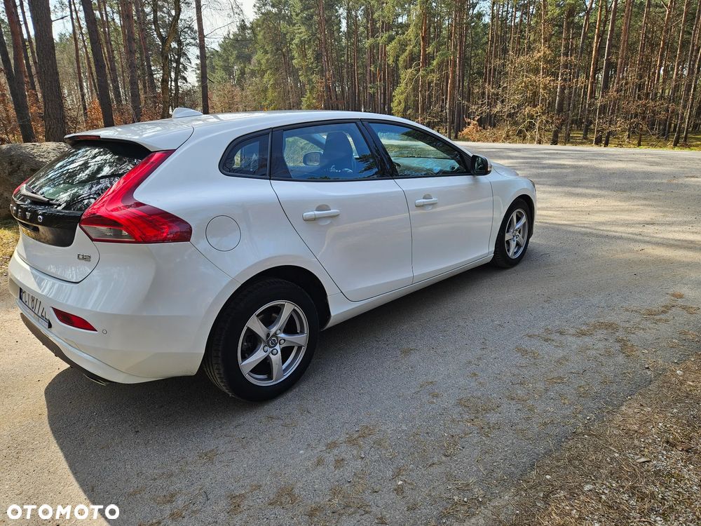 Volvo V40 D2 Kinetic - 4