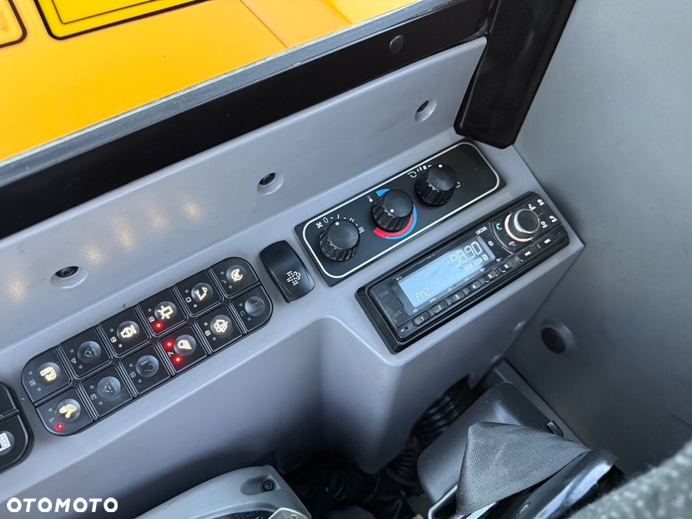 JCB 50Z-2 - 13