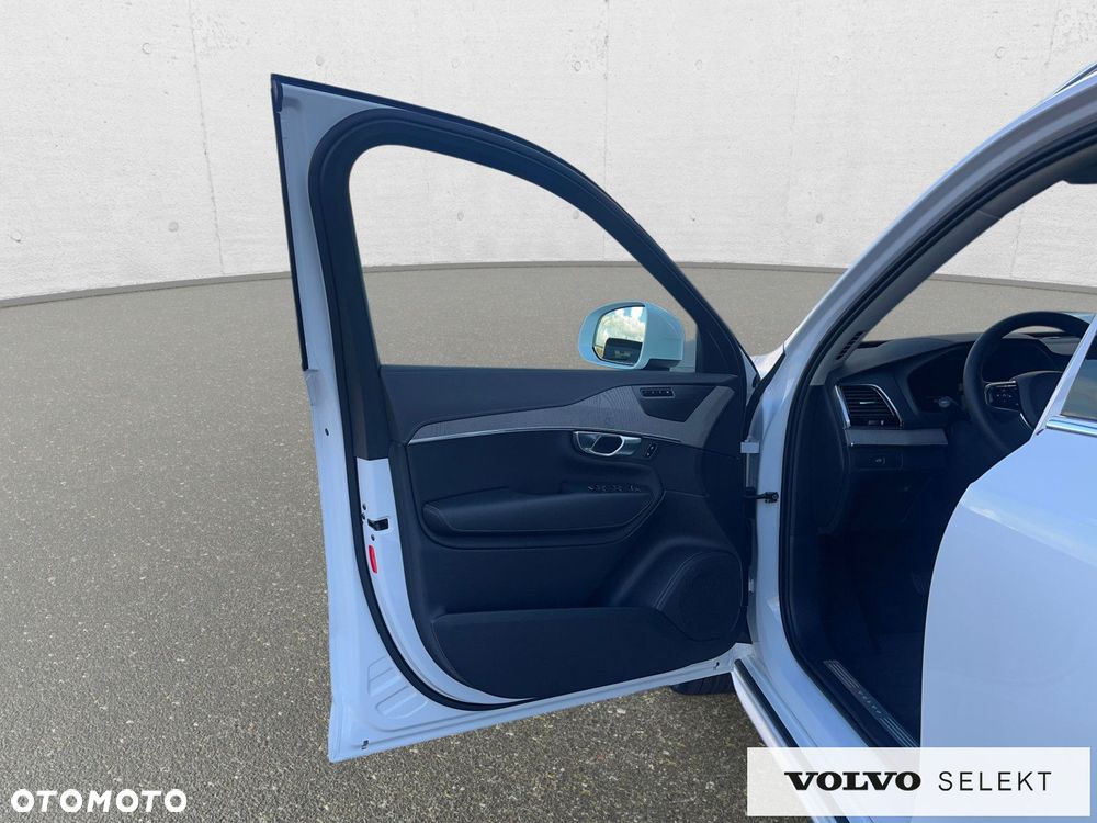Volvo XC 90 - 12