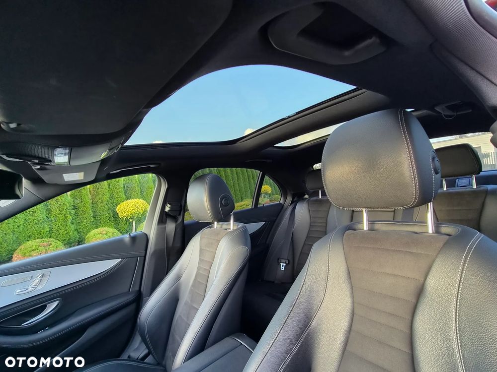 Mercedes-Benz Klasa E 400 d 4Matic 9G-TRONIC AMG Line - 14