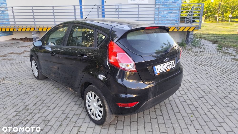 Ford Fiesta - 2