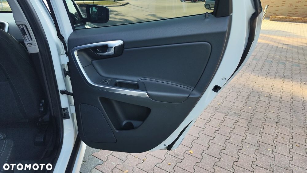 Volvo XC 60 - 27