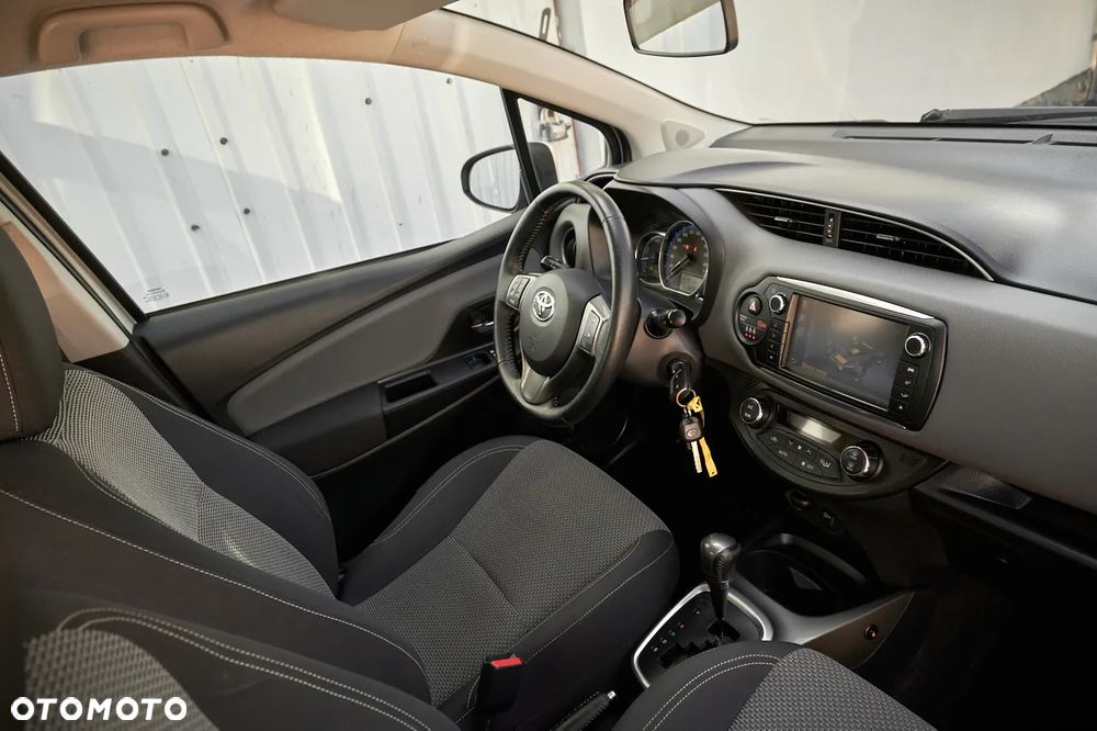 Toyota Yaris 1.5 VVT-i Comfort - 7