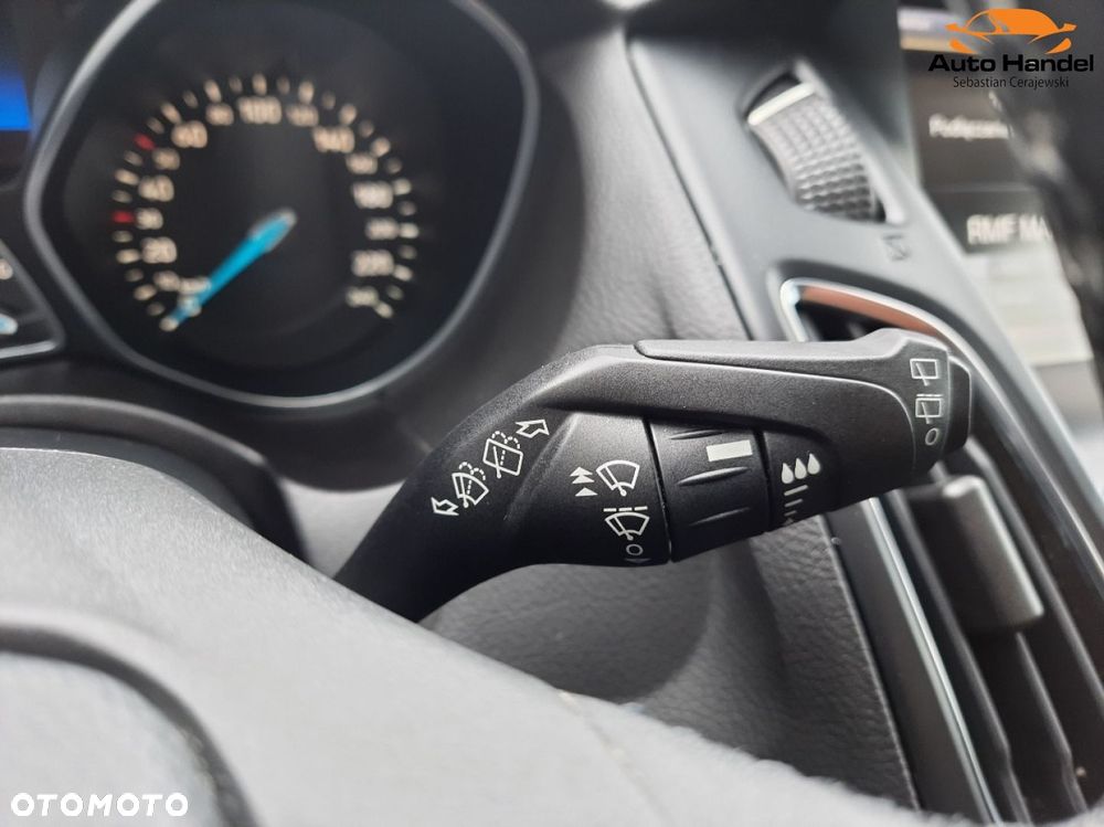 Ford Focus Turnier 1.5 EcoBoost Start-Stopp-System TITANIUM - 28