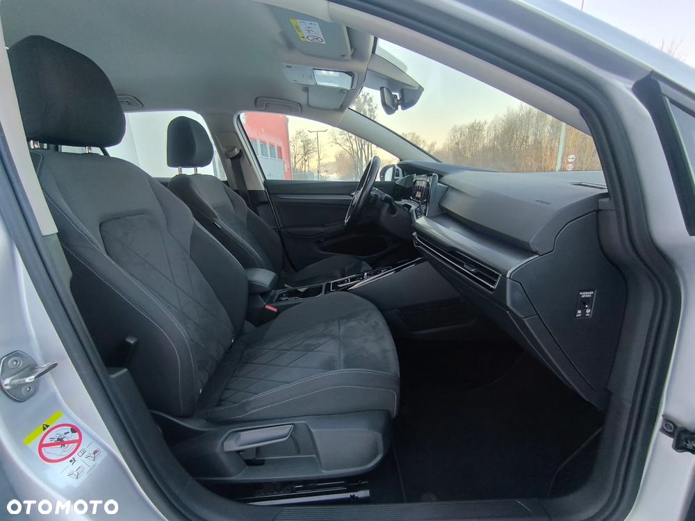 Volkswagen Golf - 19