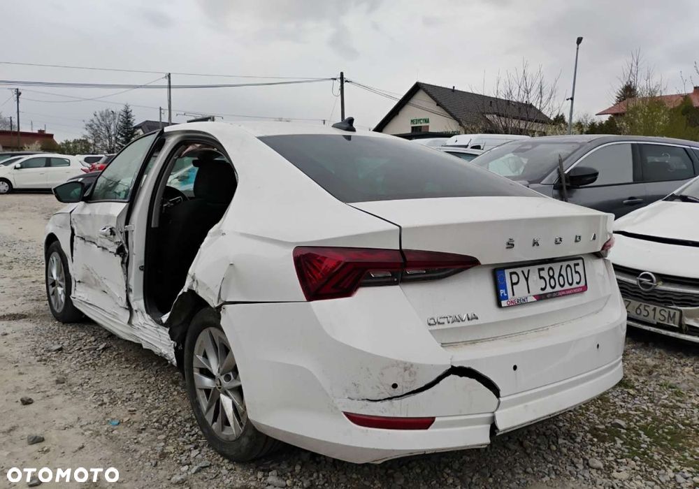 Skoda Octavia - 4