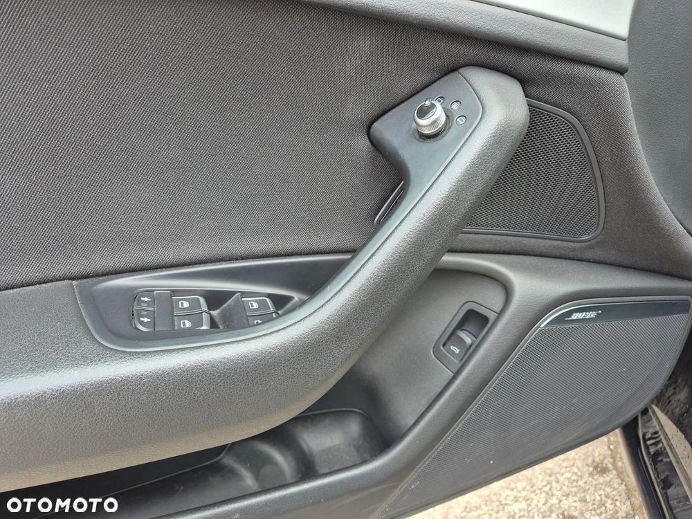 Audi A6 Avant 2.0 TDI - 11