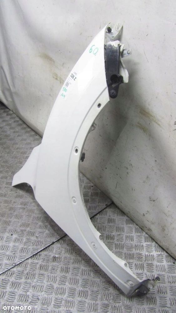 NISSAN JUKE F15 BŁOTNIK PRAWY PRZÓD 326 Z 10- - 2